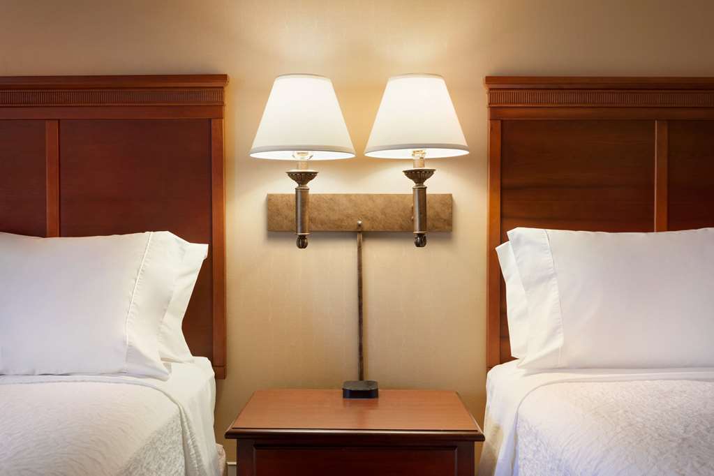Hampton Inn By Hilton Harrisburg West Mechanicsburg Phòng bức ảnh